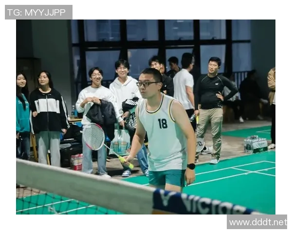 深圳羽毛球队荣登全国羽毛球意识排行榜第三名引发热议